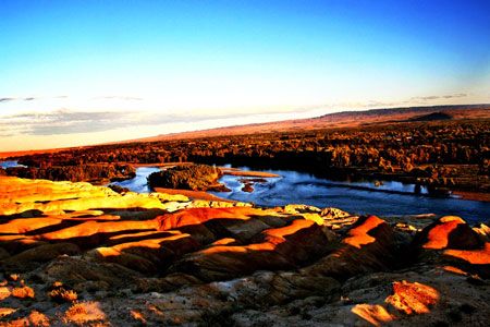 玩轉北疆：天池、喀納斯、伊犁、葡萄溝、沙漠環游13日游